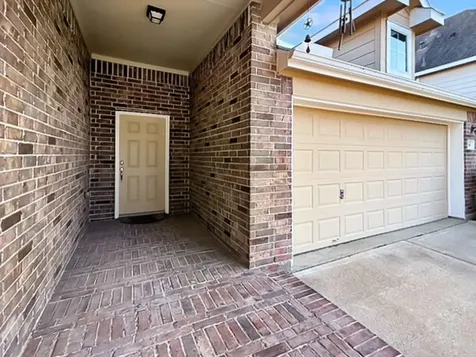 341 Lake Line Drive Alvin TX 77511