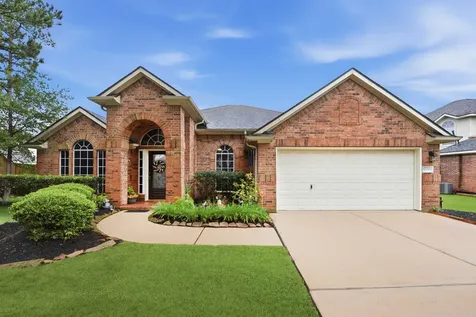 10019 Red Mesa Drive Houston TX 77095