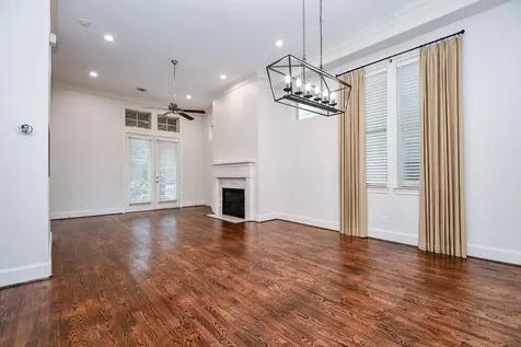 709 Delano Street Houston TX 77003