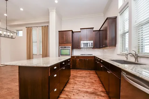 709 Delano Street Houston TX 77003