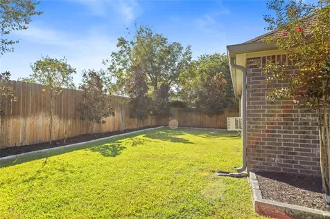 11015 Buttonwood Creek Trail Tomball TX 77375