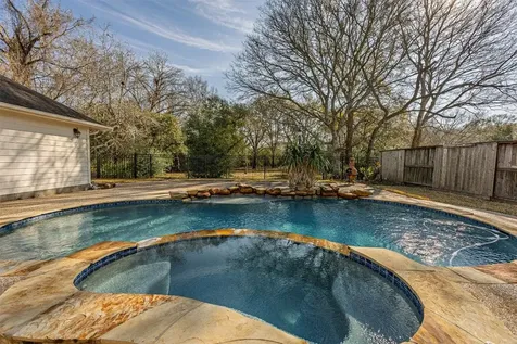 2802 Mossy Log Court Houston TX 77084
