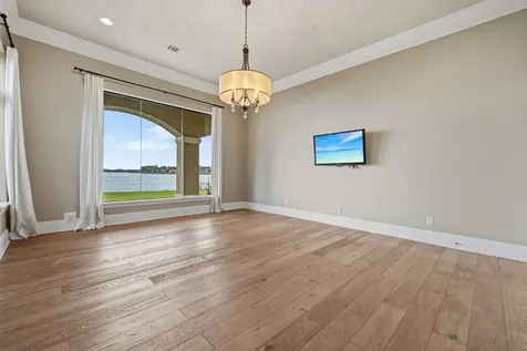 8834 Cross Country Drive Houston TX 77346