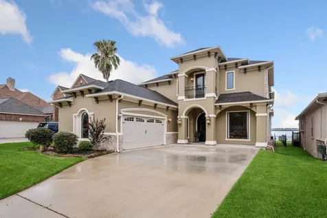 8834 Cross Country Drive Houston TX 77346