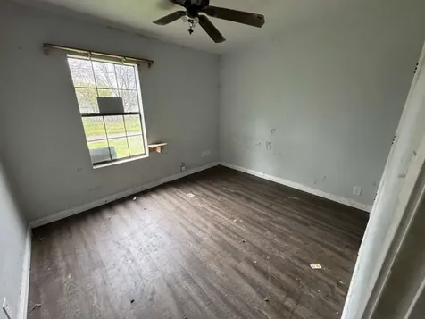 405 N Lanier Street New Boston TX 75570