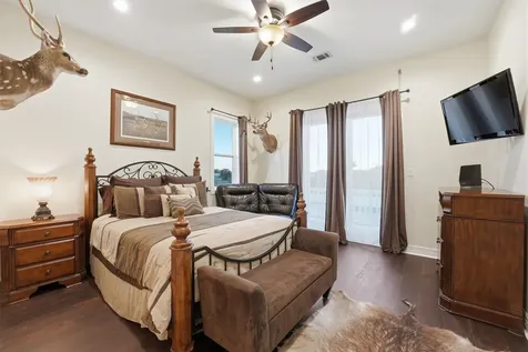 3900 Galleon Galveston TX 77554