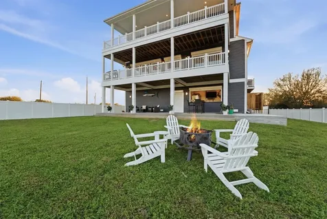 3900 Galleon Galveston TX 77554