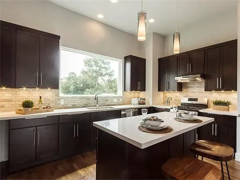 864 Wakefield Drive D Houston TX 77018
