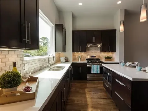 864 Wakefield Drive D Houston TX 77018