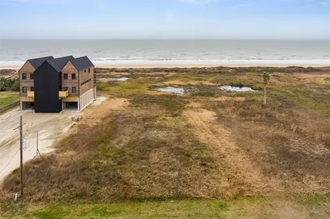 338 Atkinson Street Crystal Beach TX 77650