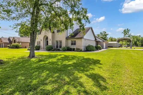 210 River Oaks Drive Baytown TX 77523