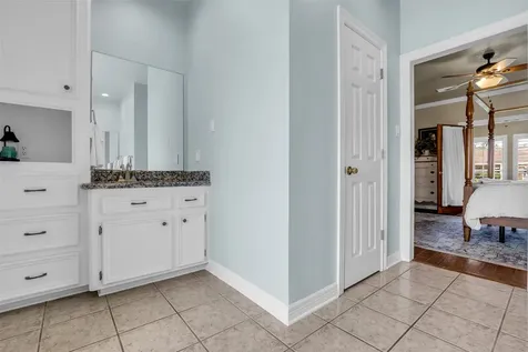 210 River Oaks Drive Baytown TX 77523