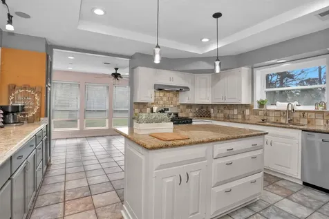 50 Village Hill Drive Conroe TX 77304