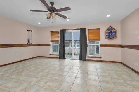 50 Village Hill Drive Conroe TX 77304