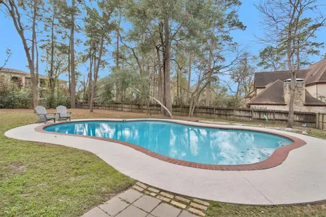 50 Village Hill Drive Conroe TX 77304