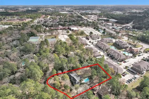 50 Village Hill Drive Conroe TX 77304