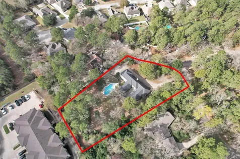 50 Village Hill Drive Conroe TX 77304