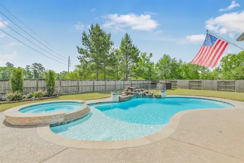 25164 Falling Leaves Drive Porter TX 77365