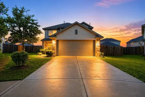 184 Kelly Street Angleton TX 77515