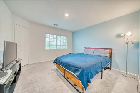 184 Kelly Street Angleton TX 77515