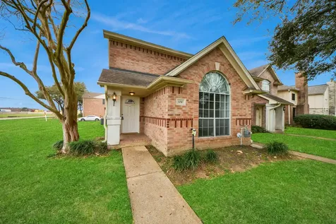 1010 Garden Walk Drive La Porte TX 77571