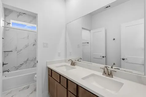 1214 Shaded Rock Drive Missouri City TX 77459