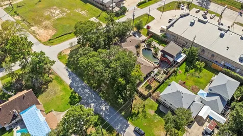 186 Spring Pines Drive Spring TX 77386