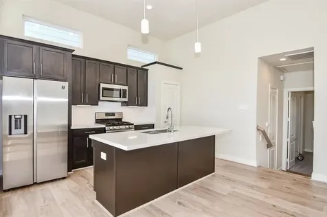 135 Knightsbridge Park Lane Houston TX 77018