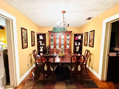 1217 4th Avenue S Texas City TX 77590
