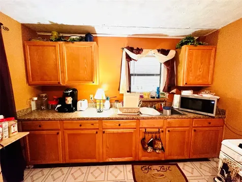 1217 4th Avenue S Texas City TX 77590