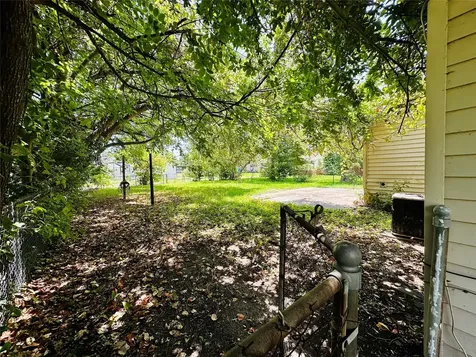 1217 4th Avenue S Texas City TX 77590