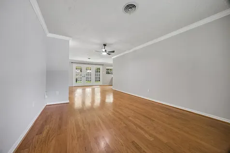 5503 Darnell Street Houston TX 77096
