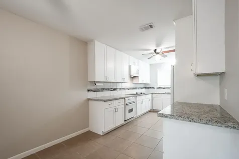122 Honeysuckle Drive Baytown TX 77520