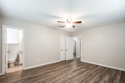 122 Honeysuckle Drive Baytown TX 77520