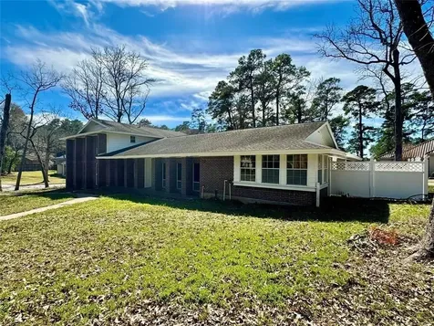 200 Broken Bough Lane Conroe TX 77304