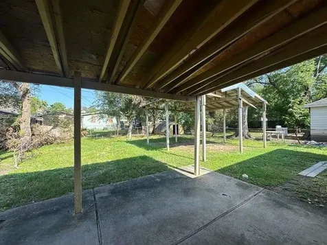 1314 Natchez Avenue Pasadena TX 77506