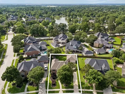 15410 Stone Gables Lane Houston TX 77044
