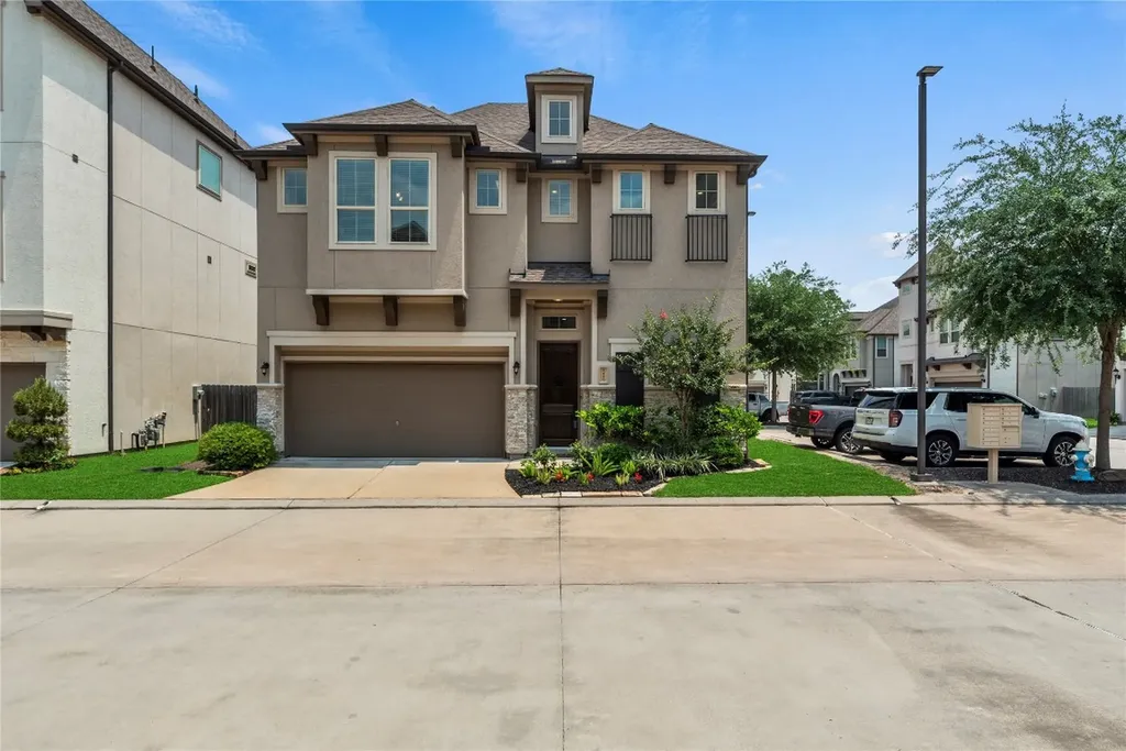 5110 W Lacey Garden Loop Houston TX 77018