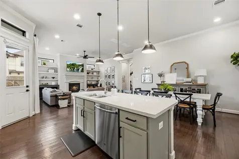 5110 W Lacey Garden Loop Houston TX 77018