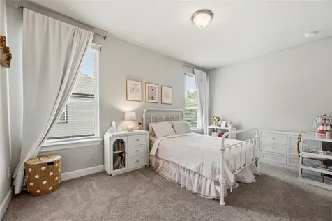 5110 W Lacey Garden Loop Houston TX 77018