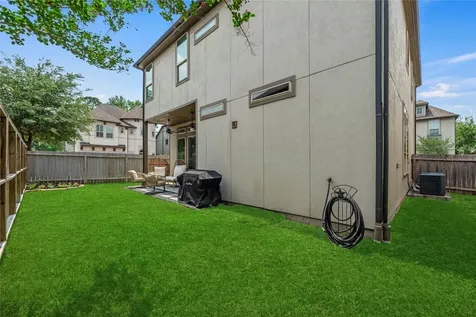 5110 W Lacey Garden Loop Houston TX 77018