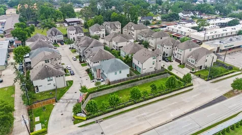 5110 W Lacey Garden Loop Houston TX 77018