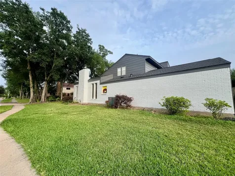 1223 Goldendale Drive Seabrook TX 77586