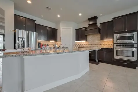 4942 Thunder Creek Lane Sugar Land TX 77479