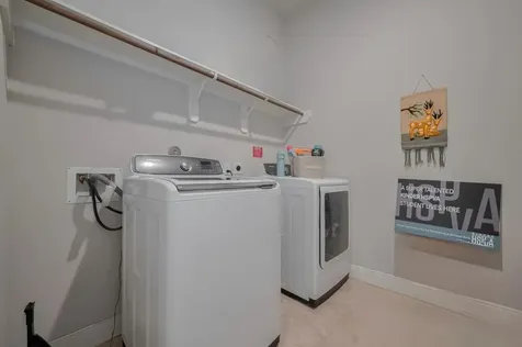 4942 Thunder Creek Lane Sugar Land TX 77479