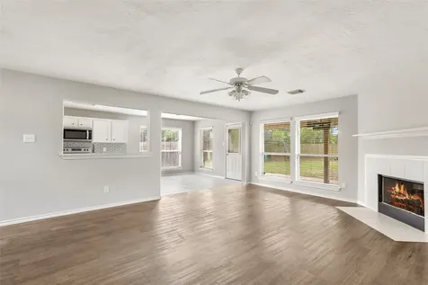 22000 Knights Cove Drive Kingwood TX 77339