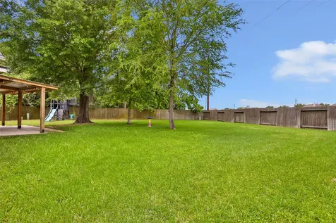 22000 Knights Cove Drive Kingwood TX 77339
