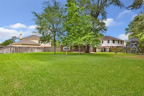 22000 Knights Cove Drive Kingwood TX 77339