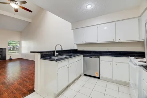 2611 Grants Lake Boulevard 226 Sugar Land TX 77479