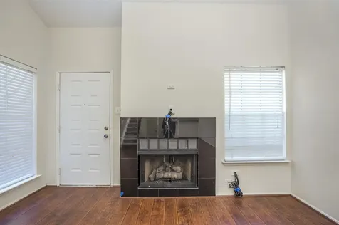 2611 Grants Lake Boulevard 226 Sugar Land TX 77479